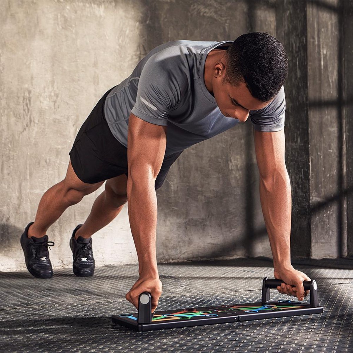 Yunmai 10 in 1 push-up board