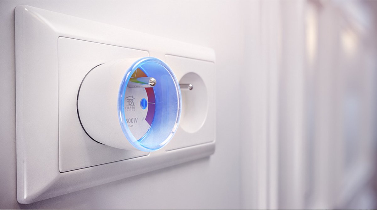 FIBARO Wall Plug | Z-Wave | mit Strommessung | Typ E (BE & FR)