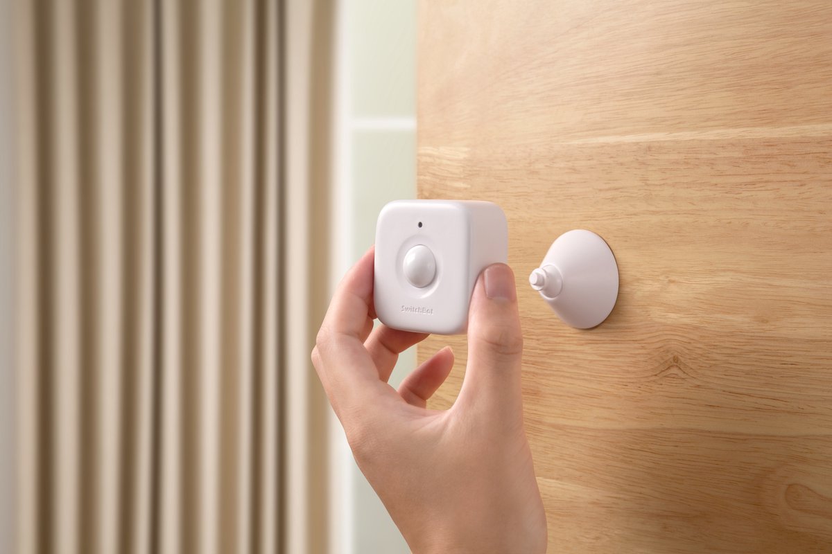 SwitchBot Motion Sensor | Smart motion sensor with light sensor