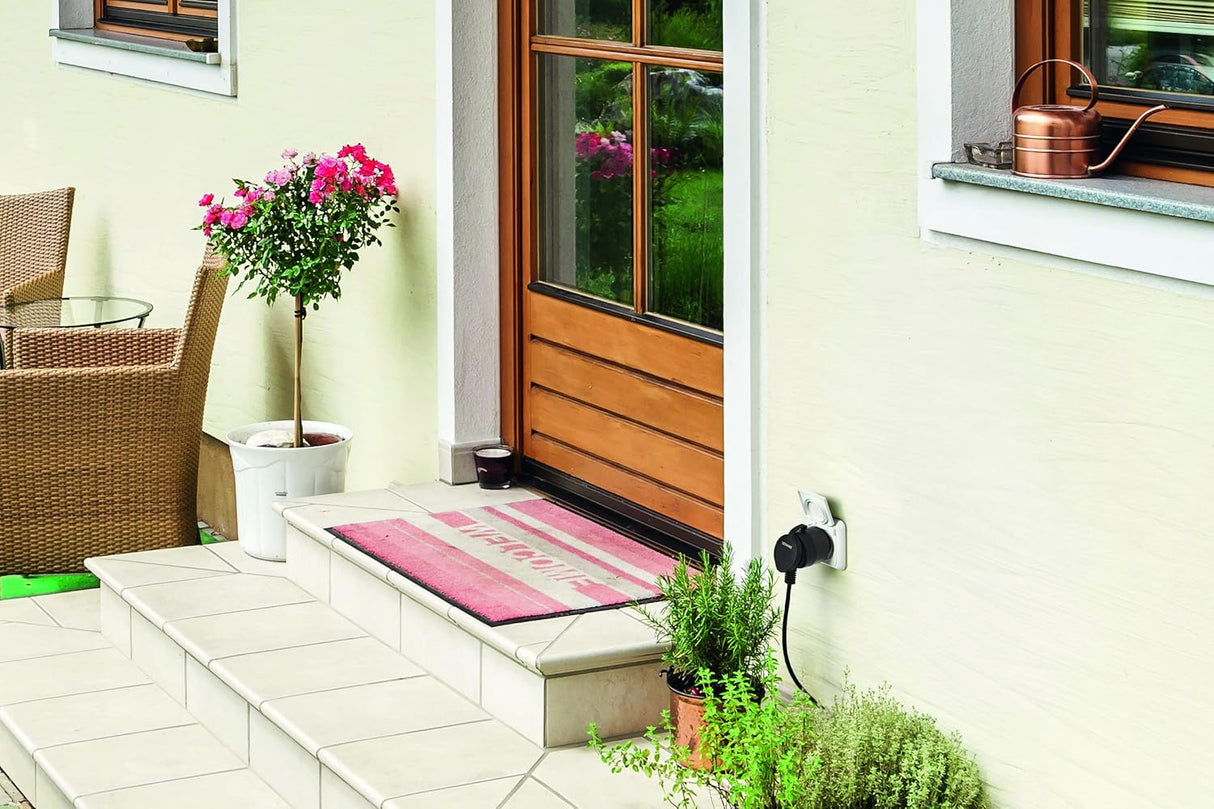 LEDVANCE 4058075729322 smart socket voor buitenshuis met ZigBee-technologie in een compact ontwerp, voor integratie van conventionele apparaten in het slimme huis, 1-pack,antraciet