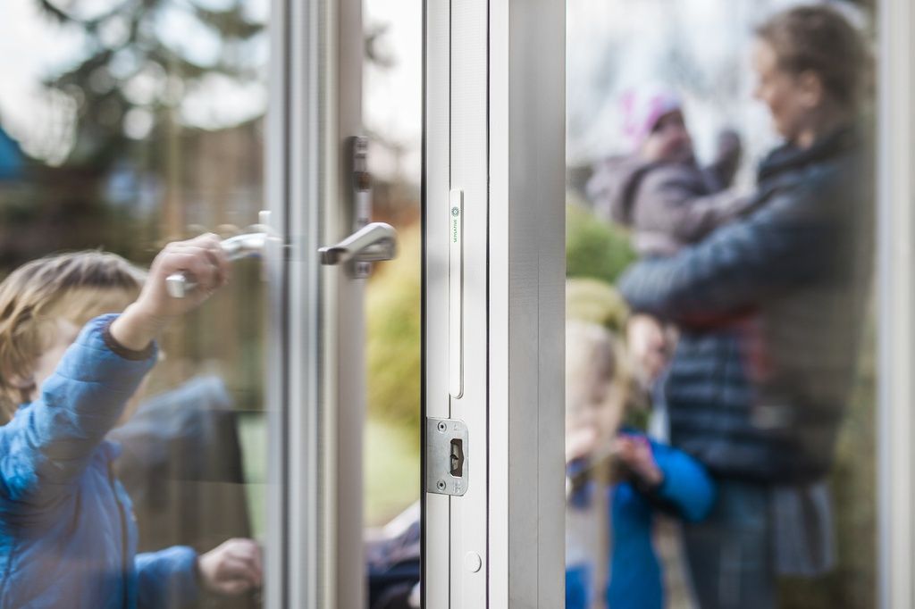 Sensative Strips Guard 800 – Onzichtbare Z-Wave Deur- en Raamsensor