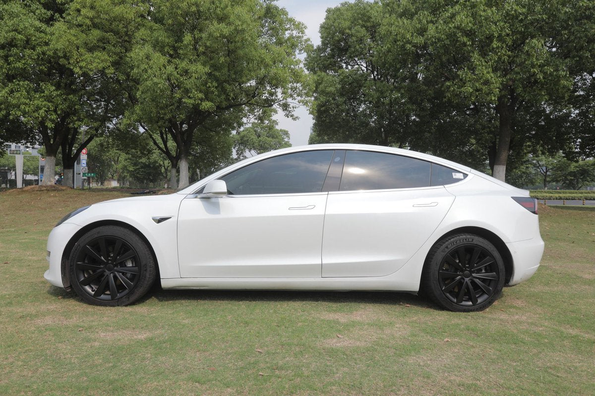 Tesla Model 3 Wheel Cover Set | 18 inch | Matte Black | BLADE Performance / Year 2017–2023