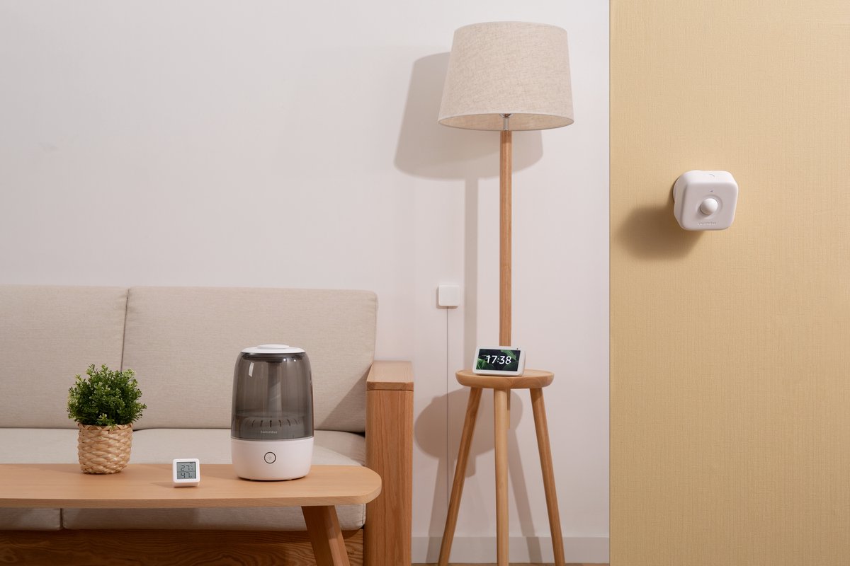 SwitchBot Motion Sensor | Smart motion sensor with light sensor